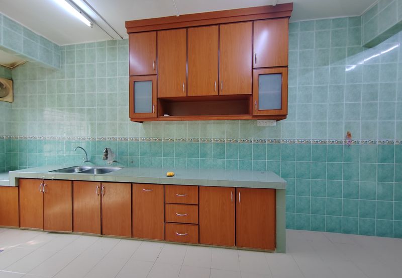 Taman College Heights (Sikamat)