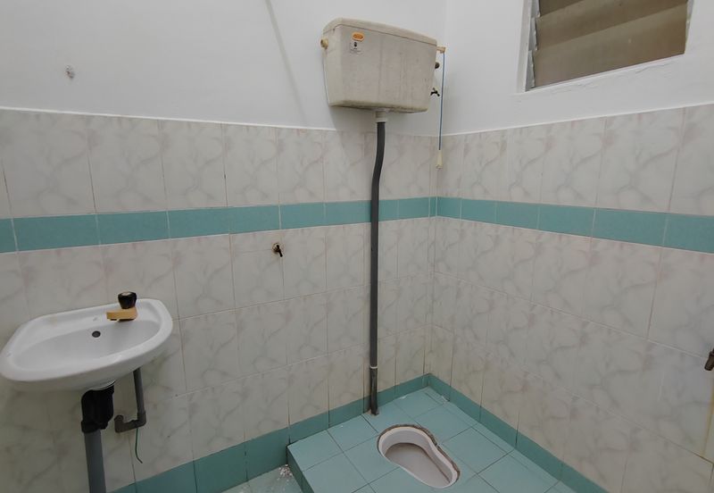 Taman College Heights (Sikamat)