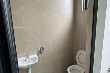 SAUJANA DUTA @ S2 HEIGHT