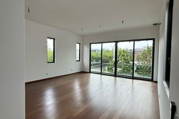 SAUJANA DUTA @ S2 HEIGHT