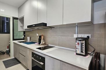 Hi 👋, this is Amanda here, a property agent focus in Puchong. Do you currently have any property for sale or rent that you’d like me to assist with?