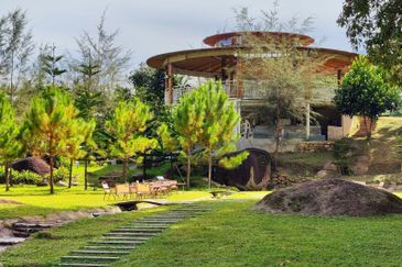 Hi 👋, this is Amanda here, a property agent focus in Puchong. Do you currently have any property for sale or rent that you’d like me to assist with?