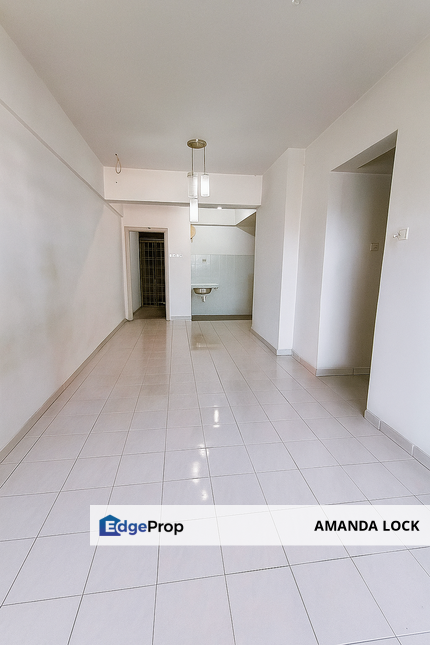 Vista Millennium Condo Puchong Perdana for sales basic well maintained unit , Selangor, Puchong