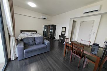 28 Boulevard (28 BLVD)