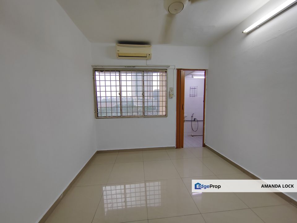 Iris Apartment Taman Desa Kuala LumpurApartment for Sale Partially Furnished , Kuala Lumpur, Taman Desa 