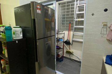 Koi Suites Condominium