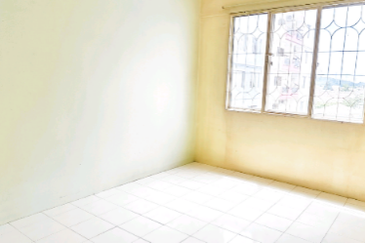 Vista Pinggiran, Taman Pinggiran Putra