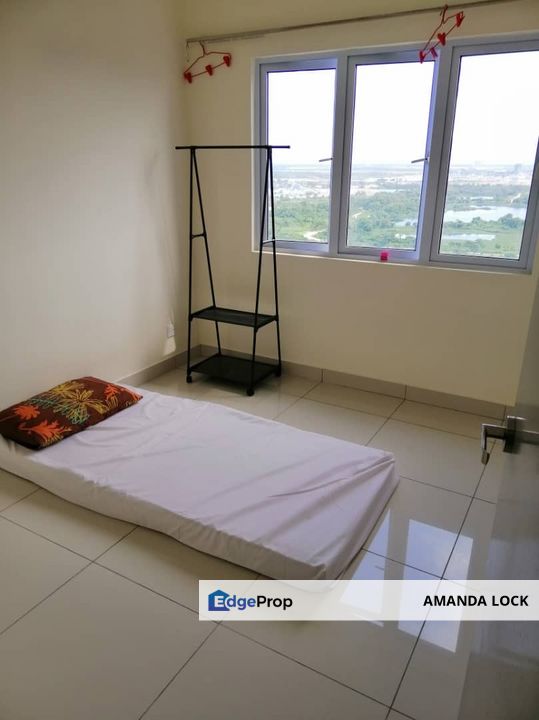 Koi Suites Taman Mas Puchong for sales partly furnished full loan, Selangor, Puchong