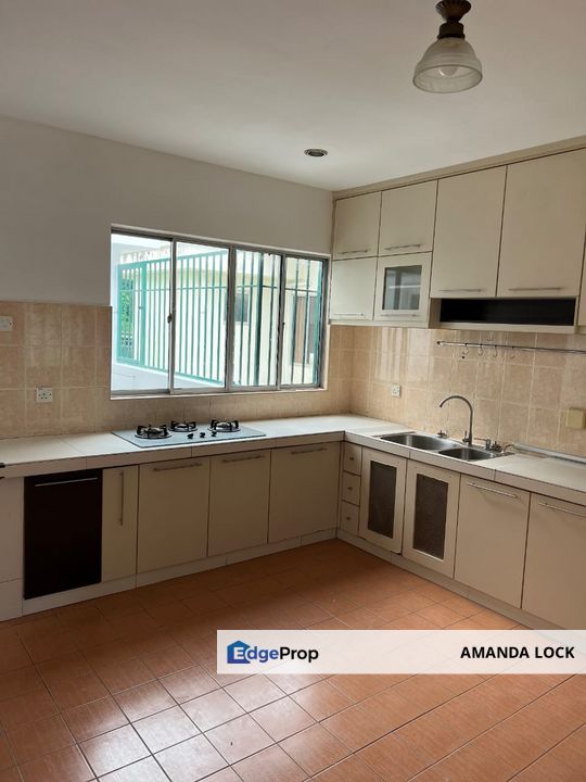 Sunway Easwood Park Residence Townhouse for rent upper unit partly fur, Selangor, Seri Kembangan