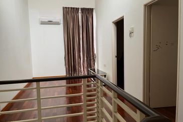 Odora Parkhomes @ 16 Sierra