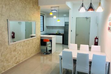 Skyvilla, D Island Residence