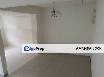     Park Villa Townhouse upper unit Bukit Puchong 2 for sales partly      Description, Selangor, Puchong South