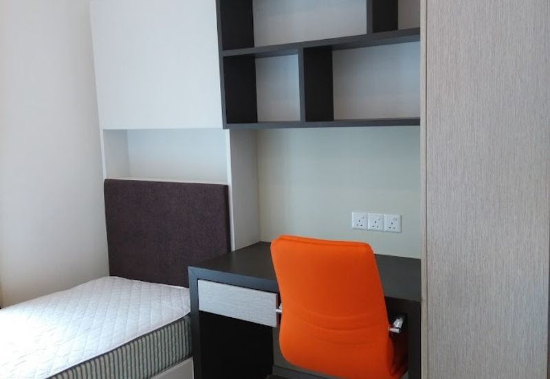 Harvard Tower @ Garden Plaza