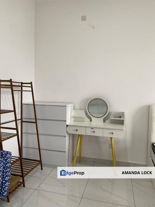 Equine Residence studio Seri Kembangan near Aeon for sales fully furni, Selangor, Seri Kembangan