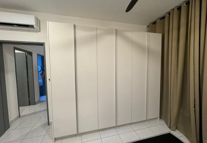 E'Island Lake Haven Residence