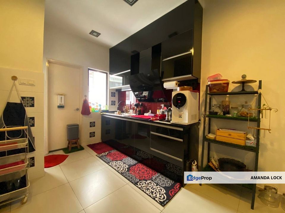 Odora Parkhome Sierra 16 Puchong Townhouse for sales upper unit fully, Selangor, Puchong South