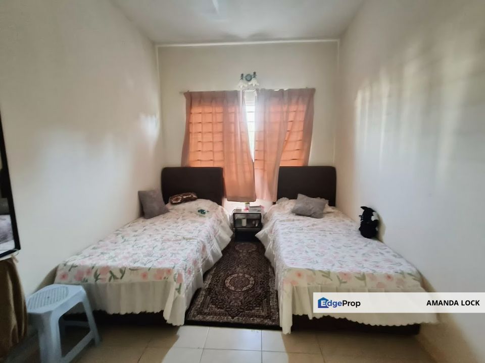 Baiduri Court Apartment, Bandar Bukit Puchong 2 Puchong South LDP for rent top floor, Selangor, Puchong