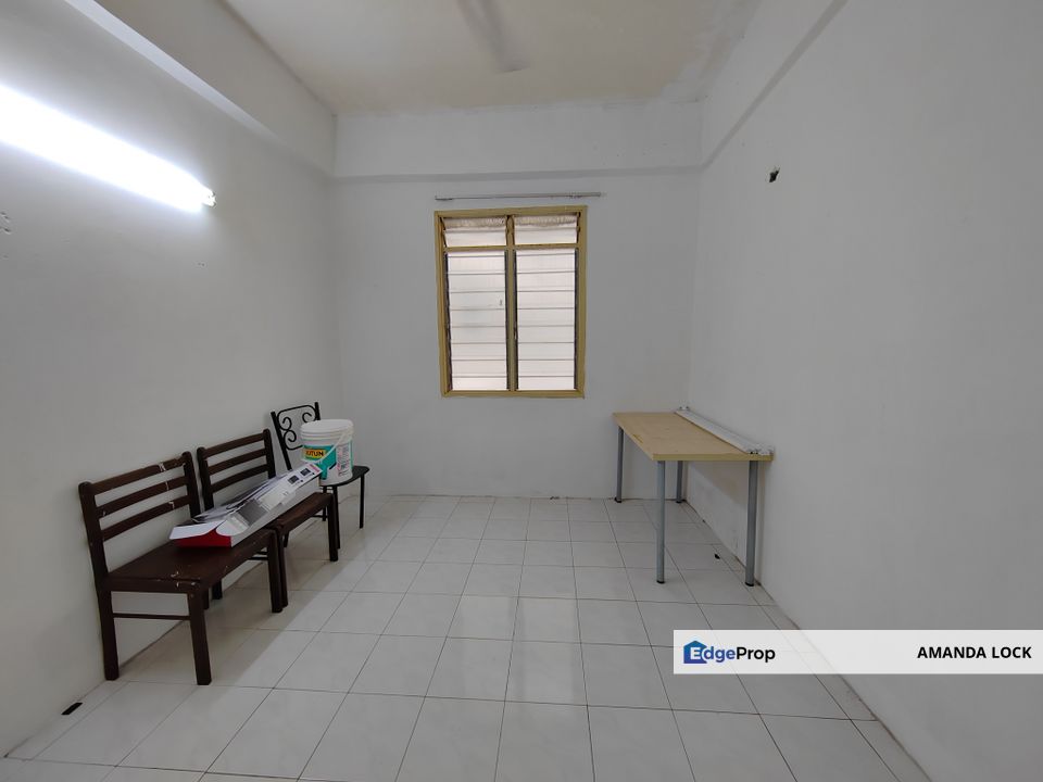 Desa Palma Nilai Condominium for Rent Clean Unit with Partly Furnished , Negeri Sembilan, Nilai