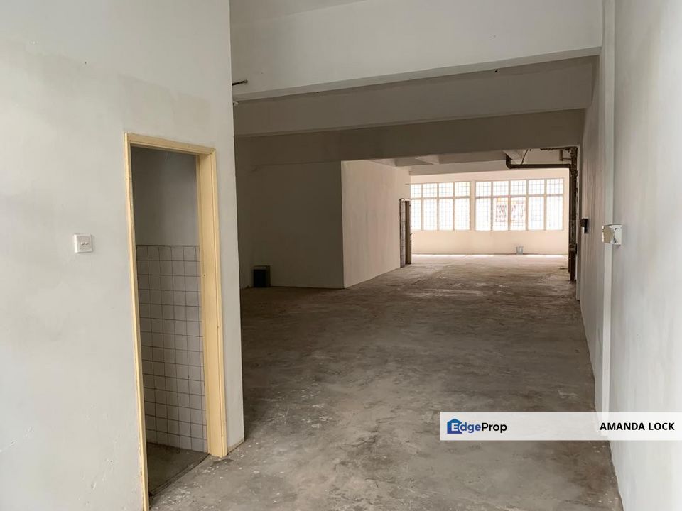 Taman Puncak Jalil Seri Kembangan Office for rent 1st floor PUJ, Selangor, Seri Kembangan