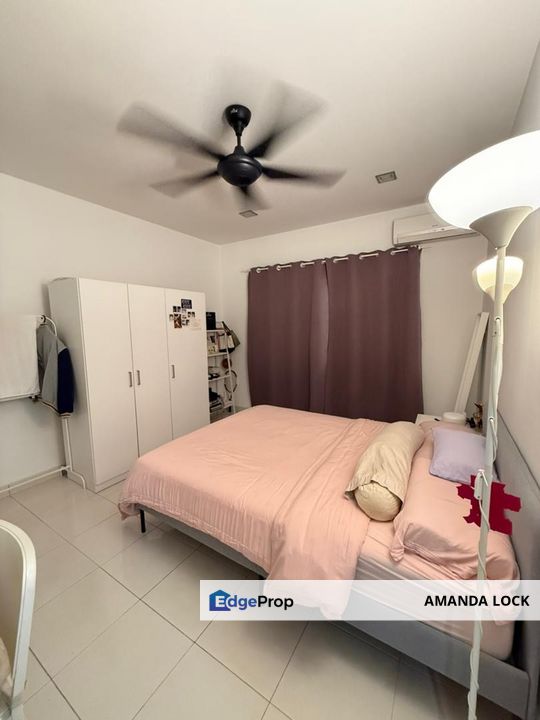 Koi Kinrara Suits, Jalan Pipit Puchong Jaya for sales renovated , Selangor, Puchong