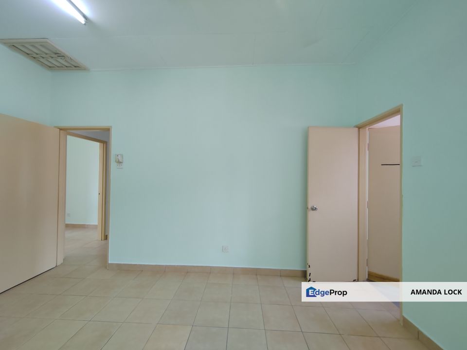 Desa Coalfields Sungai Buloh Superlink House for Sale Basic Unit with Renovated Full Tile, Selangor, Sungai Buloh