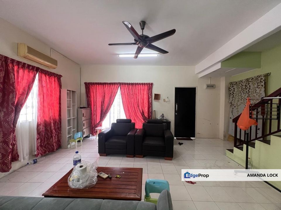 Taman Pinggiran Putra Seri Kembangan Semi-Detached House for Rent Double Storey Fully Furnished , Selangor, Seri Kembangan
