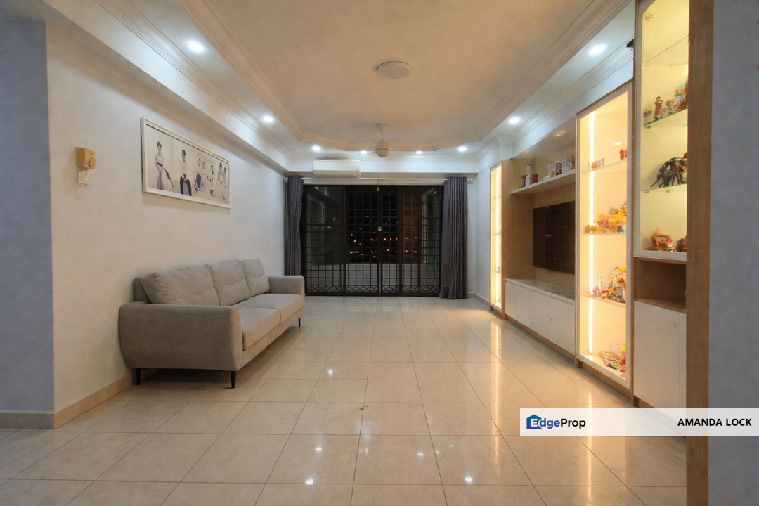 Vista Komanwel A Bukit Jalil Condominium for sales fully renovated , Kuala Lumpur, Bukit Jalil