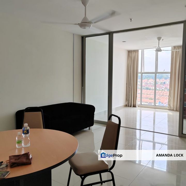 3 Elements Bandar Putra Permai Seri Kembangan Studio unit for Rent with Semi Fully Furnished without Bed, Selangor, Seri Kembangan