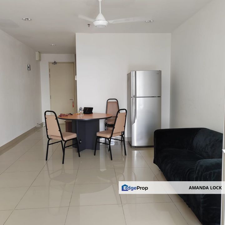 3 Elements Bandar Putra Permai Seri Kembangan Studio unit for Rent with Semi Fully Furnished without Bed, Selangor, Seri Kembangan