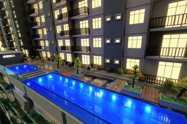 Melaka [ 2 to 3 Car Parks ] City Centre 3 Rooms Condo 