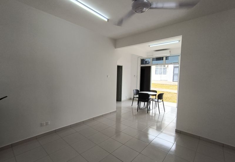 [ Luas Mcm Teres ] Townhouse Durian Tunggal Melaka