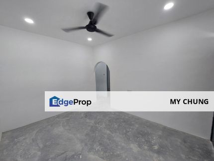 Below Value [ 5 Rooms ] Single Storey Terrace Ayer Keroh Melaka, Melaka, Ayer Keroh