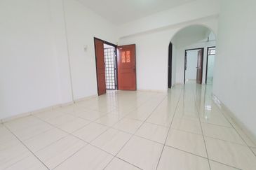 Apartment Kenanga Mewah