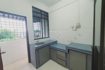 Apartment Kenanga Mewah
