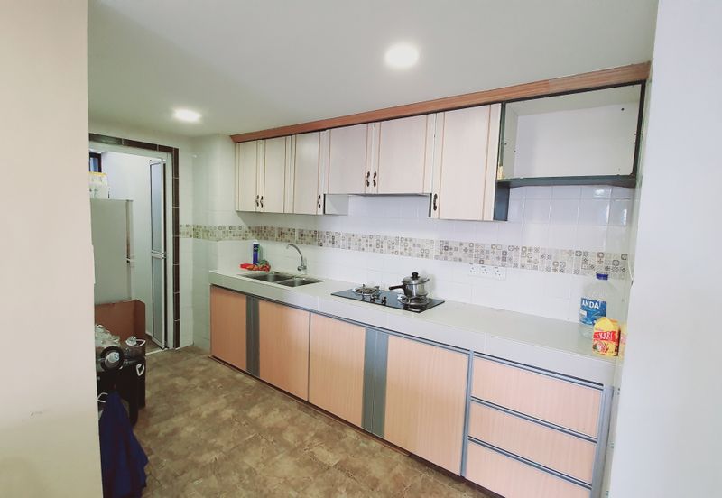 KONDOMINIUM SELAT HORIZON