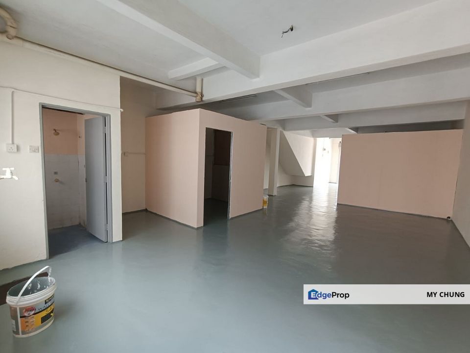 Shoplot with partitions Taman Bukit Cheng Melaka , Melaka, Cheng