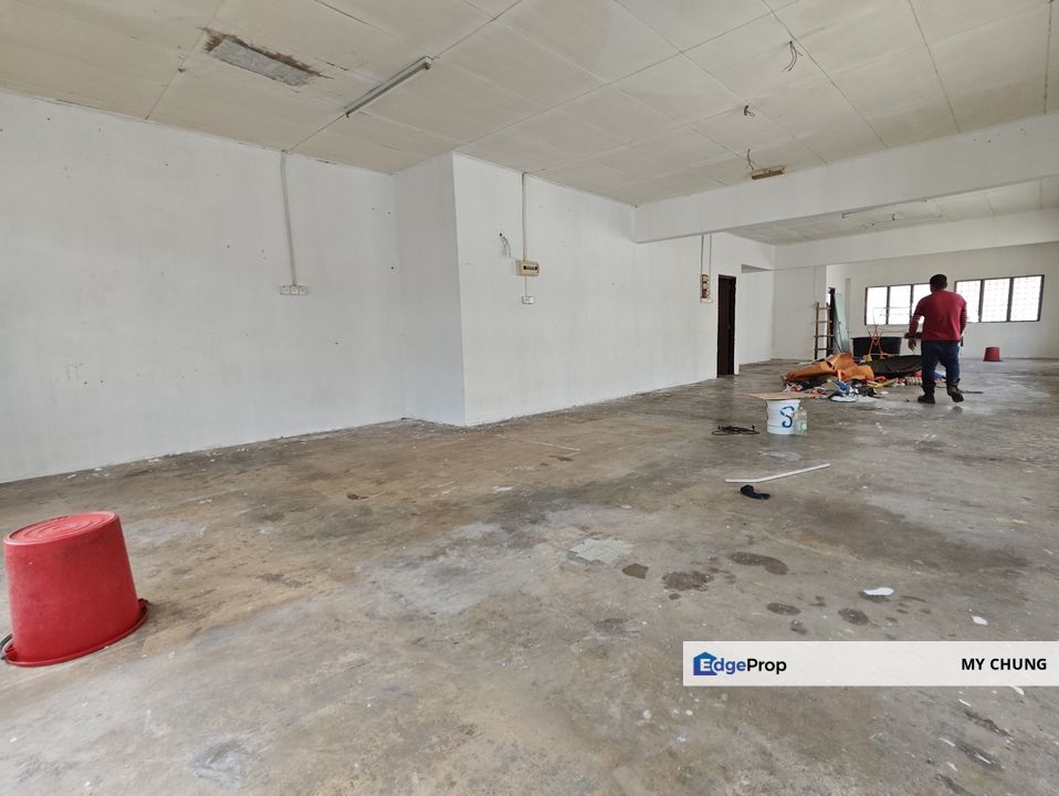 [ End Lot ] 2 Sty Shop Taman Teknologi Cheng Batu Berendam Melaka, Melaka, Cheng