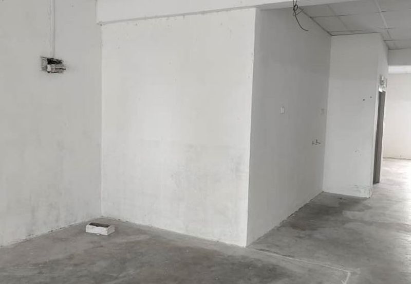 [ Face Main Road ] Cheap 2nd floor office Kota Laksamana Jaya Melaka