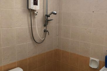 University Green Apartment