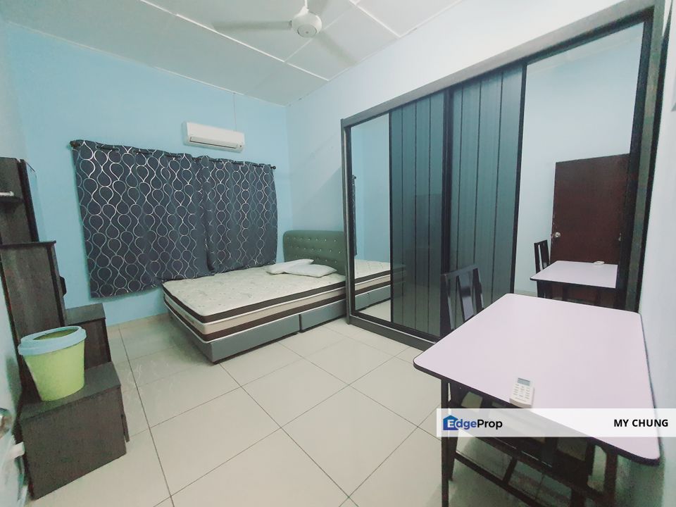 [Front no House] 1 Stry Terrace Beringin Batu Berendam Infineon Melaka, Melaka, Batu Berendam