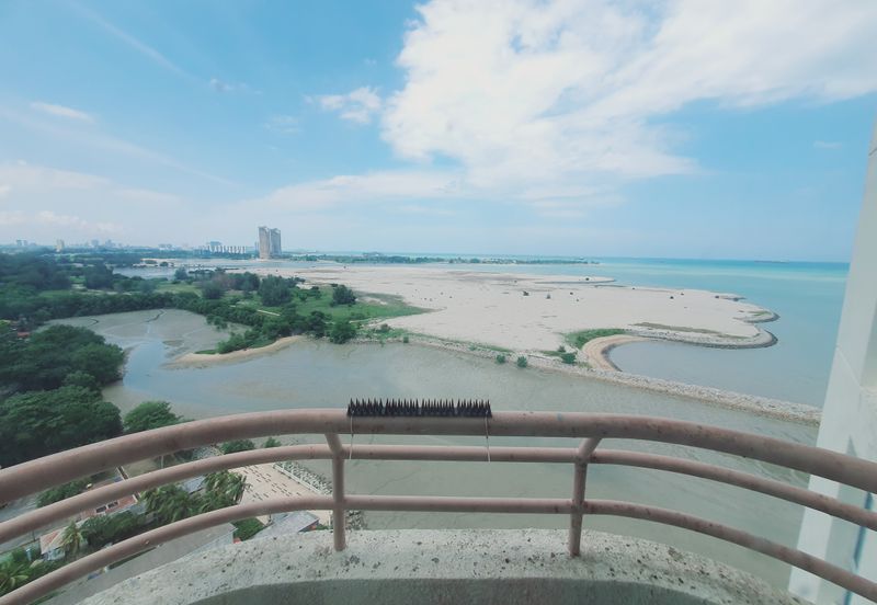 Ocean Palms Condominium