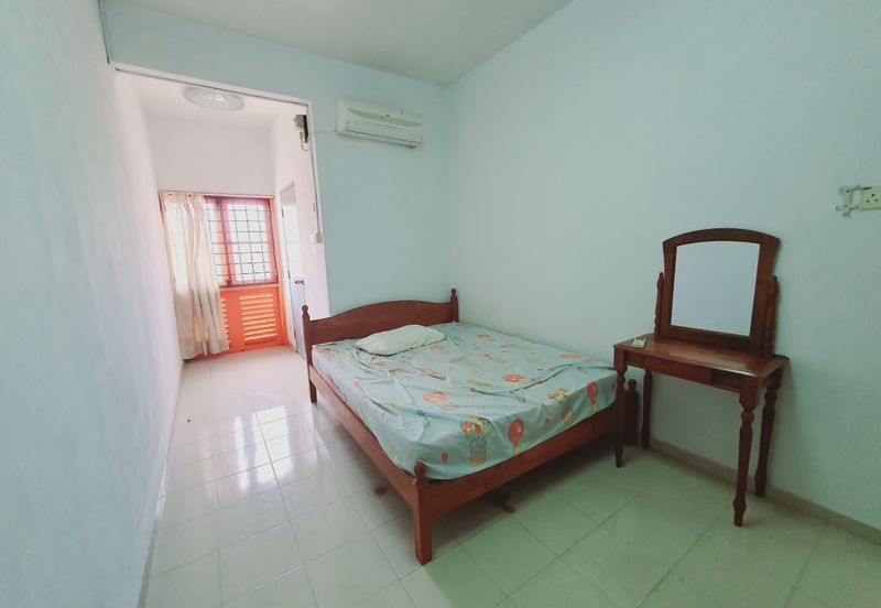 PANGSAPURI GOLDEN SHOWER(KONDOMINIUM RUBY)