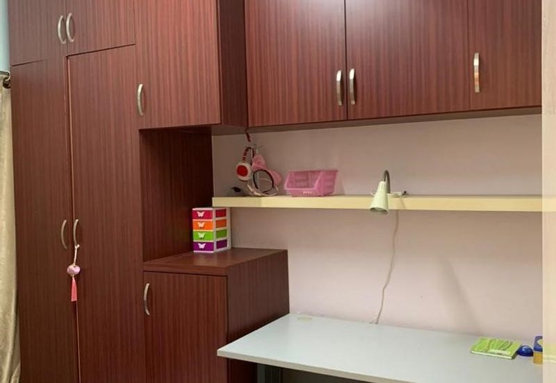 💥 Bandar Puteri Puchong💥 MUST VIEW 🤞 NICE RENOVATED 🤞 4R3B, near Wawasan PUCHONG JAYA
