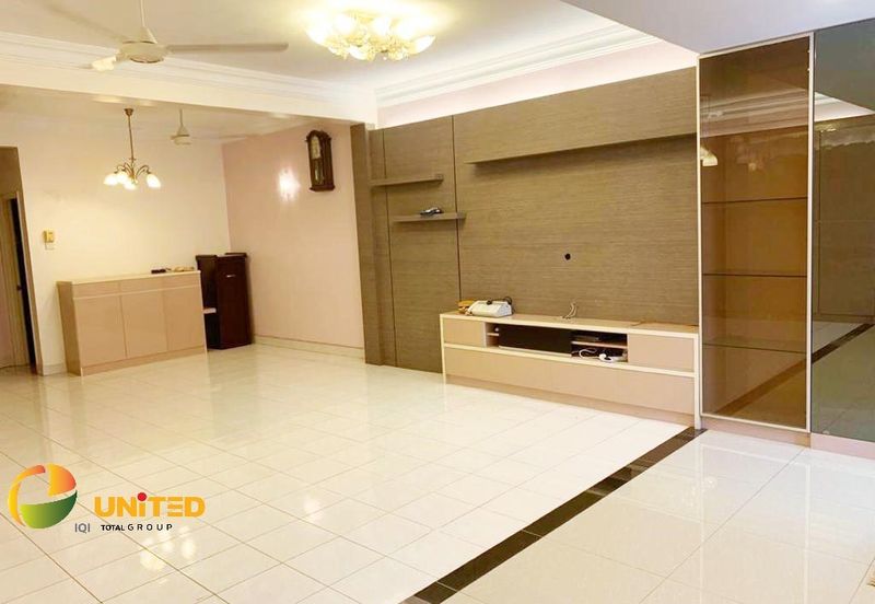 💥 Bandar Puteri Puchong💥 MUST VIEW 🤞 NICE RENOVATED 🤞 4R3B, near Wawasan PUCHONG JAYA