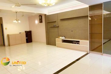 💥 Bandar Puteri Puchong💥 MUST VIEW 🤞 NICE RENOVATED 🤞 4R3B, near Wawasan PUCHONG JAYA