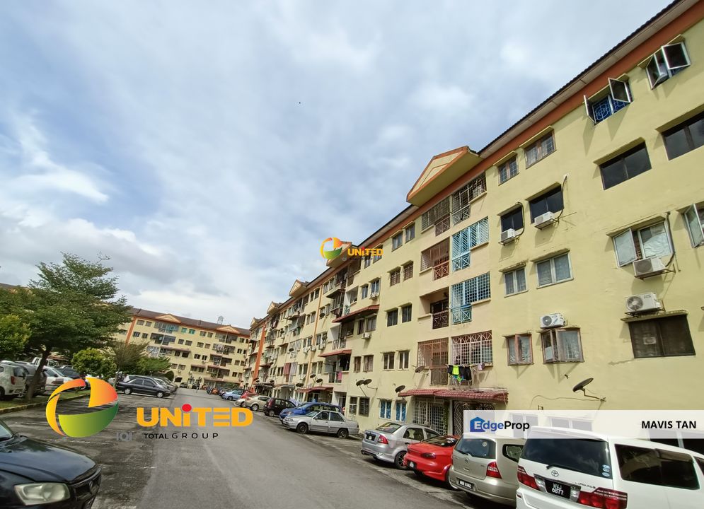 GOOD LOCATION 💖GROUND FLOOR💖 [NEW PAINT] SRI ANGGERIK 1 Apartment, Selangor, Puchong