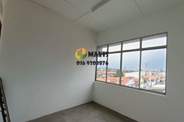 Taman Kinrara Seksyen 1