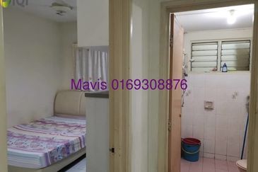 NICE UNIT SRI MEKAR APARTMENT FOR SALE