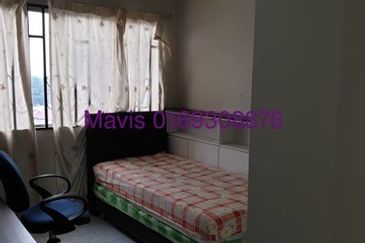 NICE UNIT SRI MEKAR APARTMENT FOR SALE