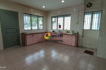 Taman Kinrara Seksyen 1